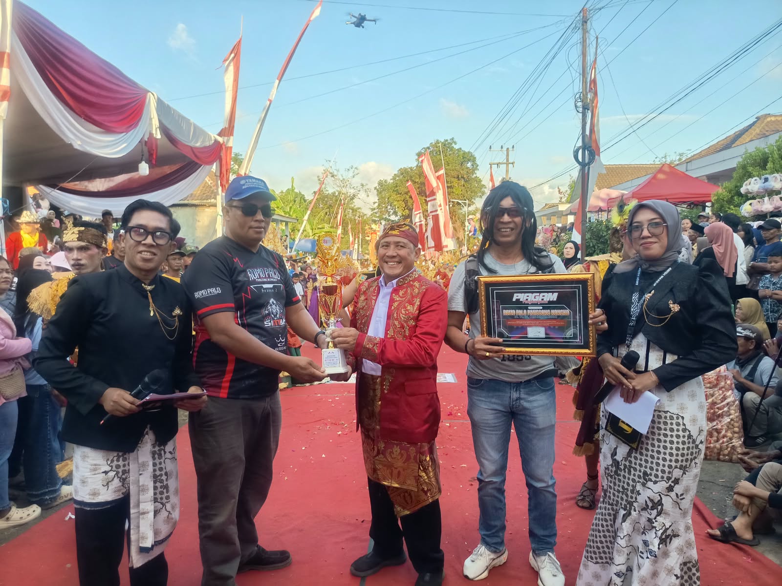 WOYYY ! KARNAVAL KEMERDEKAAN RI ke 81 DESA MOJO DIIKUTI 26 PESERTA